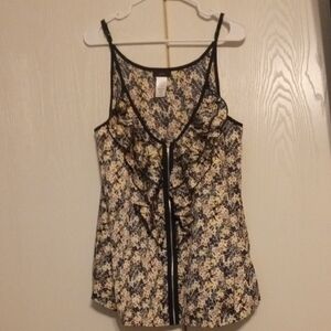💥 mark. Black and Cream Ruffled Camisole